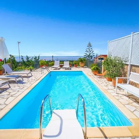 Villa Markantonata Sleeps 5 Pool Air Con Wifi Antipata (Erisos)